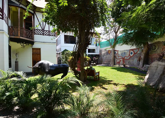 Second Home Peru